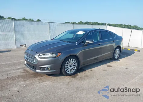 2016 Ford Fusion Titanium z USA, uszkodzony, nr VIN 3FA6P0K91GR140365